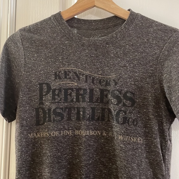 Kentucky Peerless Distilling t-shirt womens - Picture 2 of 3